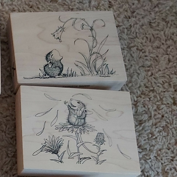 2 *NEW*RETIRED*VINTAGE HOUSE MOUSE STAMPS